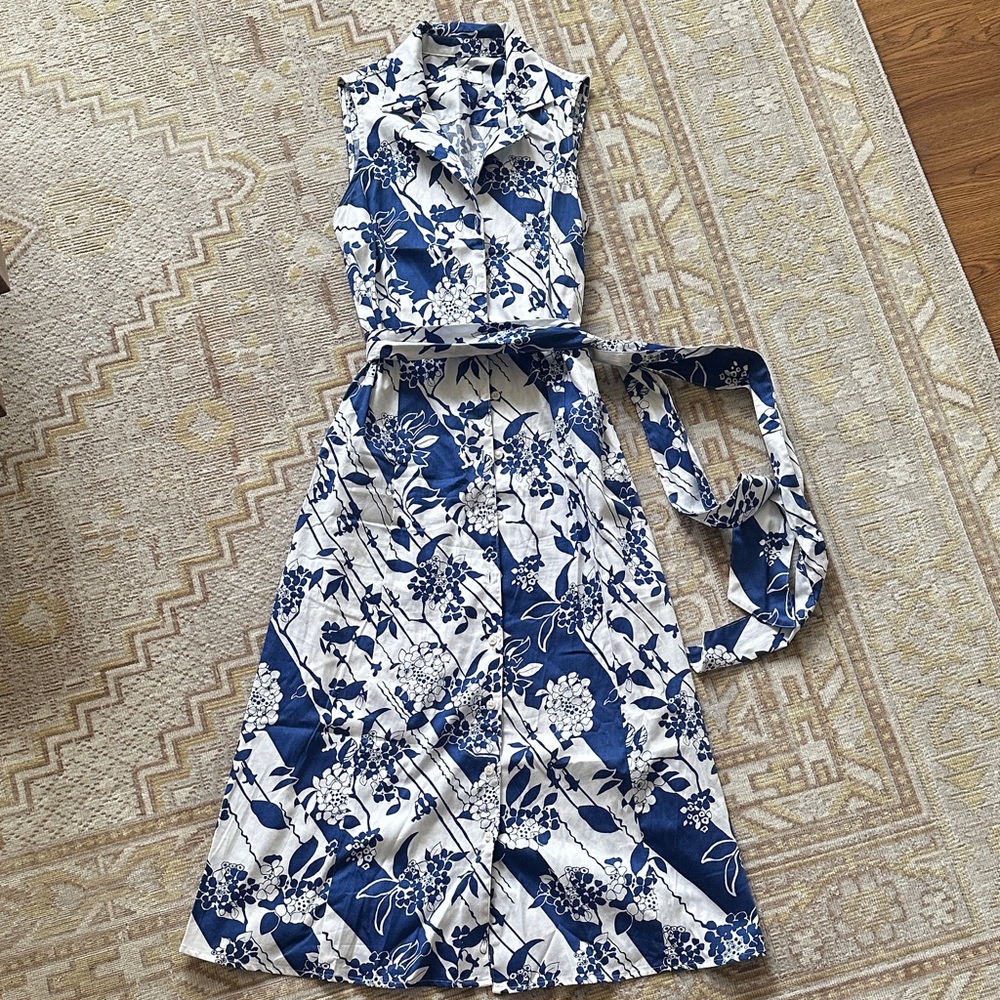 Untuckit Hydrangea Print Sally Dress